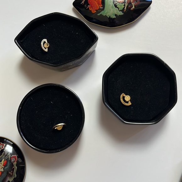 The Franklin Mint Music Boxes - Picture 2 of 6